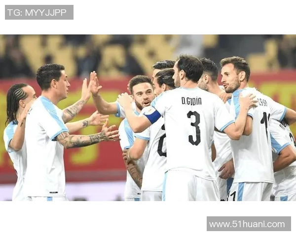 乌兹别克斯坦足球队迎战伊朗队的激烈较量与精彩瞬间分析