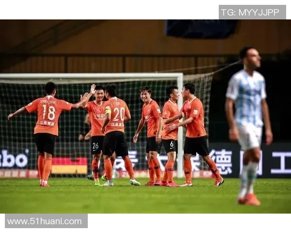 卓尔与富力精彩对决重播回顾赛场瞬间与精彩进球分析